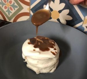 Karamel saus bolo de bolacha